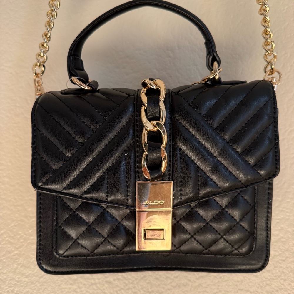 Aldo Black Quilted Crossbody Bag With Golden Chain